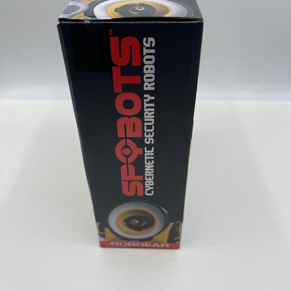 SPYBOTS Cybernetic Security Robots ROBOEAR Yellow Remote Listening Robot NEW - Picture 3 of 7
